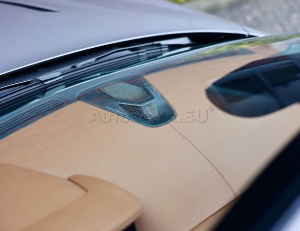 Aston Martin DB12 Volante 4.0 V8 500 kW image number 11