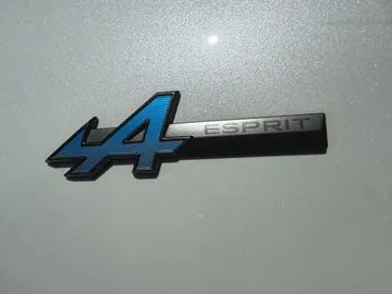 Car image 24