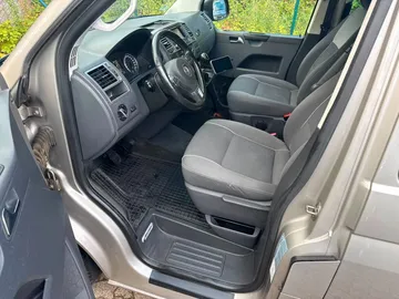 Car image 24