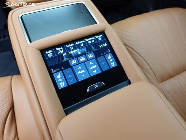 Lexus LS 500 h 264 kW image number 41