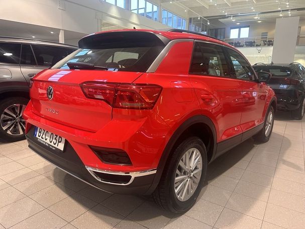 Volkswagen T-Roc 1.5 TSI DSG 110 kW image number 3