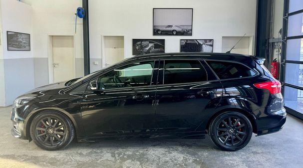 Ford Focus 2.0 TDCi ST 136 kW image number 2