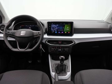 Car image 12