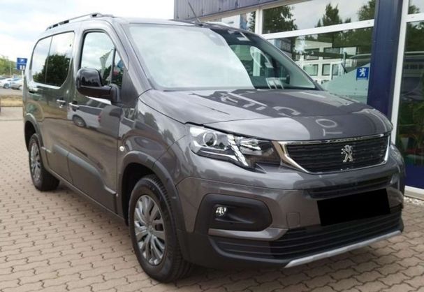 Peugeot Rifter BlueHDi 130 Allure 96 kW image number 6