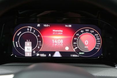 Car image 36