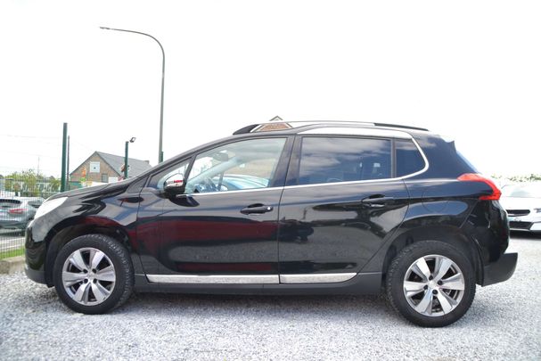 Peugeot 2008 BlueHDi Allure 74 kW image number 3