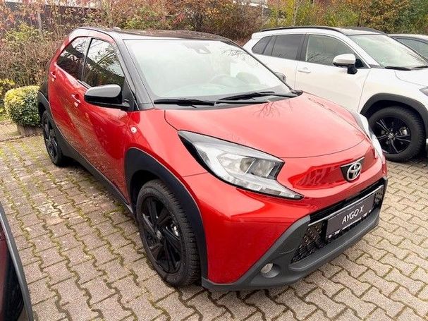 Toyota Aygo X 53 kW image number 3