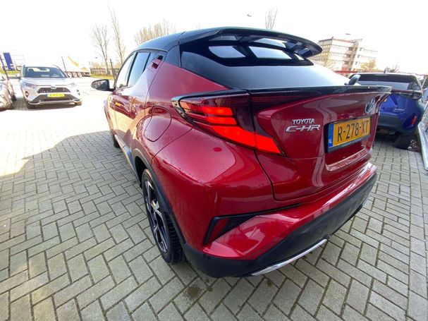 Toyota C-HR 2.0 Hybrid Style 135 kW image number 4