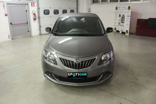 Lancia Ypsilon 51 kW image number 2