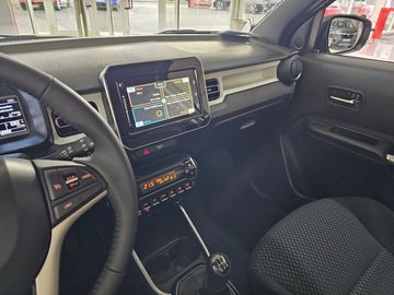 Car image 12