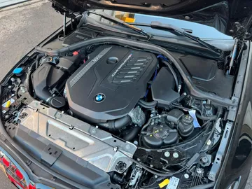 Car image 33
