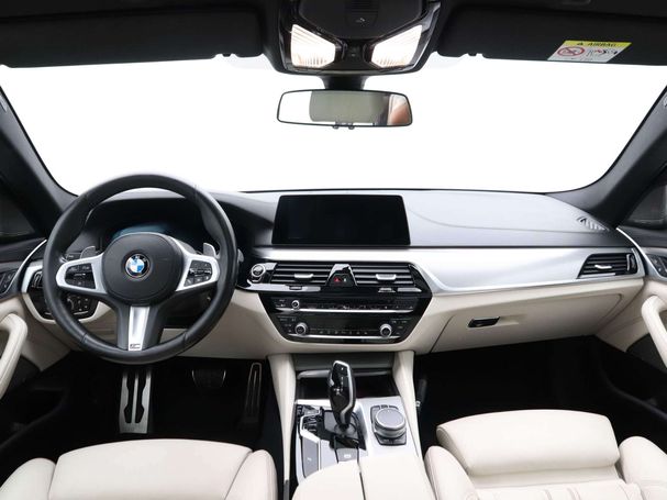 BMW 520i 135 kW image number 13