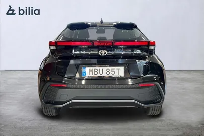 Car image 4