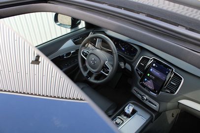 Car image 33