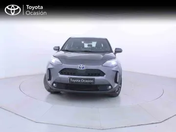 Car image 2
