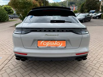 Car image 37