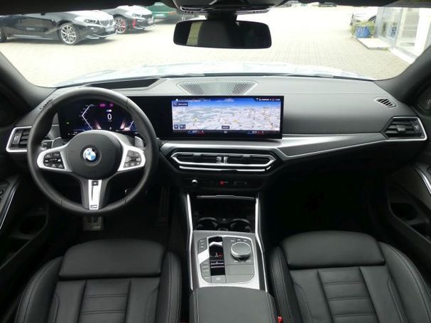 BMW 340i xDrive Touring 275 kW image number 15