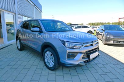 Car image 2