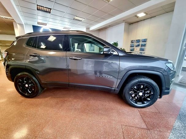 Jeep Compass 1.3 Turbo Limited 96 kW image number 4