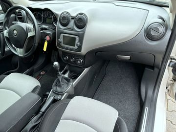 Car image 22