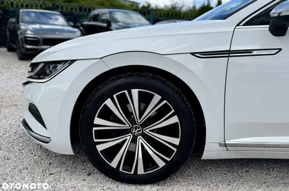 Car image 39