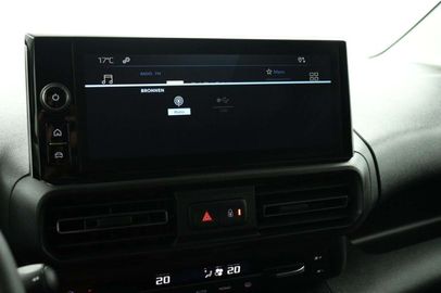 Car image 47