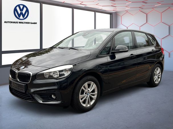 BMW 220i Active Tourer 141 kW image number 1