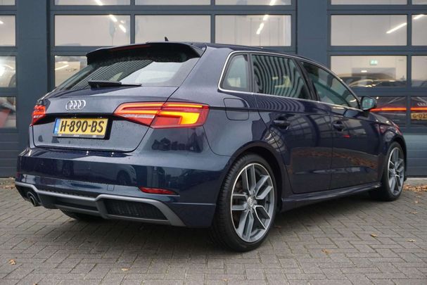 Audi A3 30 TFSI S tronic S-line Sport Sportback 85 kW image number 3