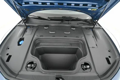 Car image 48