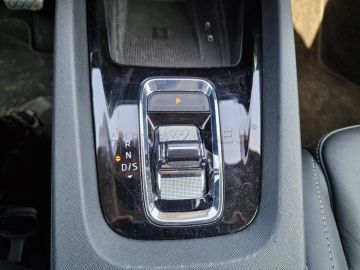 Car image 36