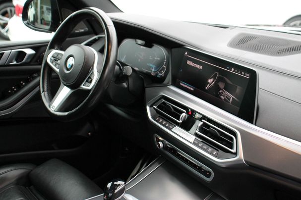 BMW X5 45e xDrive 290 kW image number 22