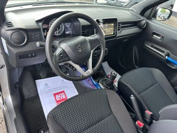 Car image 15