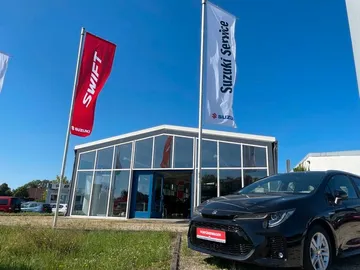 Car image 23