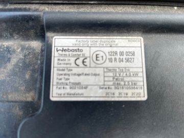 Car image 28