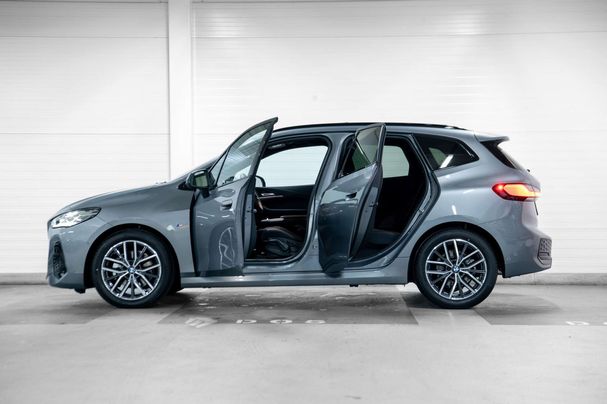 BMW 220i Active Tourer 125 kW image number 4