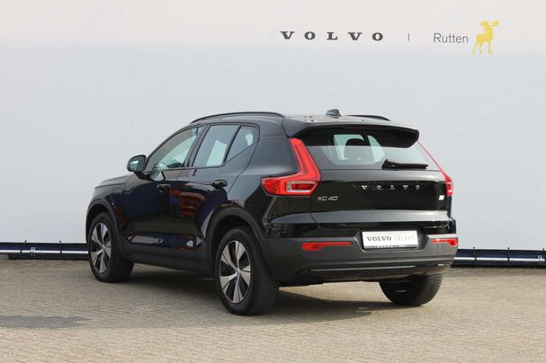 Volvo XC40 Recharge R T4 Design Expression 155 kW image number 8