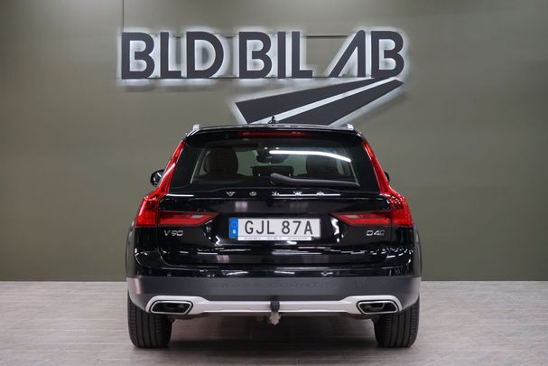 Volvo V90 Cross Country D4 AWD 140 kW image number 6