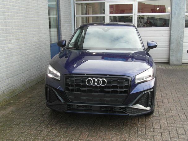 Audi Q2 35 TFSI S-line 110 kW image number 2