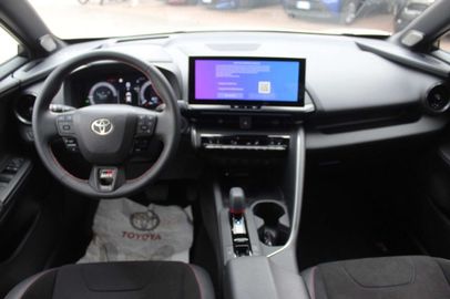 Car image 9