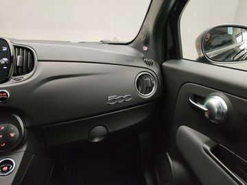 Car image 28