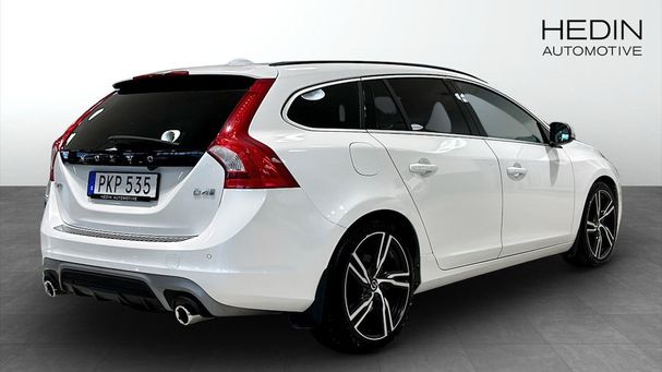 Volvo V60 D4 140 kW image number 2