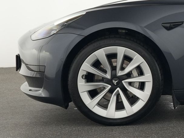 Tesla Model 3 208 kW image number 11