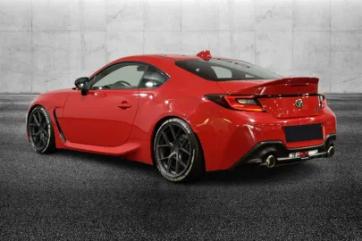 Car image 5