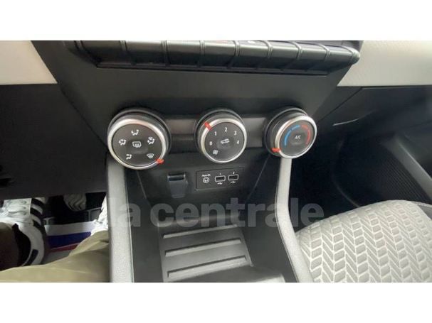 Renault Clio TCe 90 66 kW image number 10