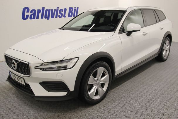 Volvo V60 Cross Country D4 AWD Momentum 140 kW image number 1