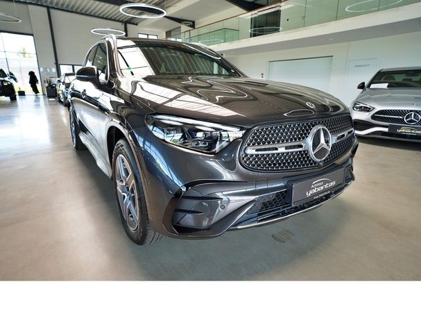 Mercedes-Benz GLC 400 e AMG 280 kW image number 2