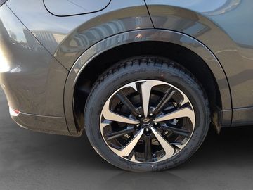 Car image 25