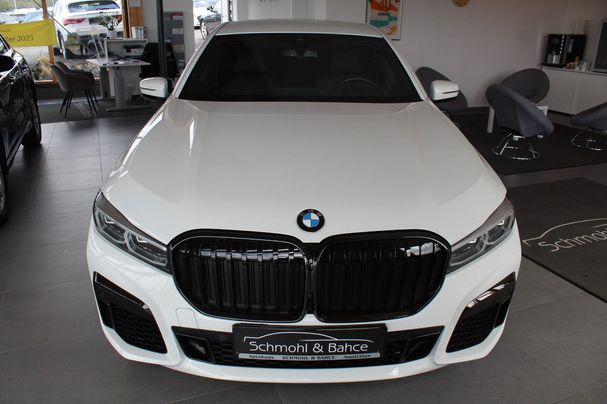 BMW 730d xDrive M Sport 210 kW image number 3