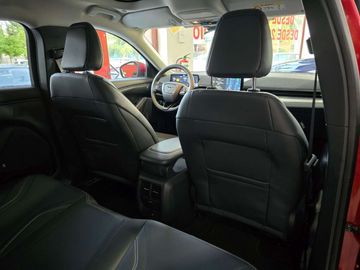 Car image 37