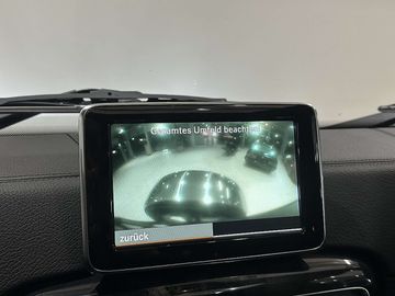 Car image 36